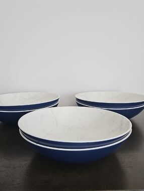 Set of 6 Blue and White Marble-Style Plastic Serving Bowls By Nautica